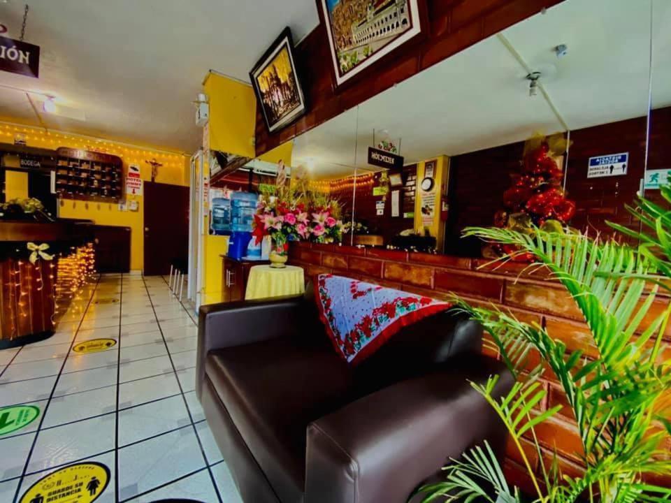 Hotel Jimmy Latacunga Exterior foto